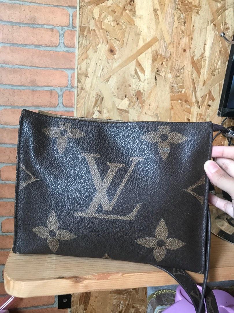 LV ON THE GO WITH SLING