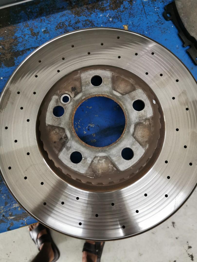 Mercedes w205 Brake rotor 4pot original Mercedes, Auto Accessories on ...