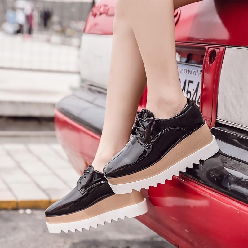 Muffin shoes women's thick-soled spring and autumn new Korean version  versatile casual British tie-up heightened wedge square toe single shoe  (Black colour), Women's Fashion, Footwear, Wedges on Carousell