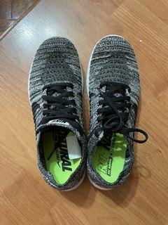 Nike Runmax 跑步鞋