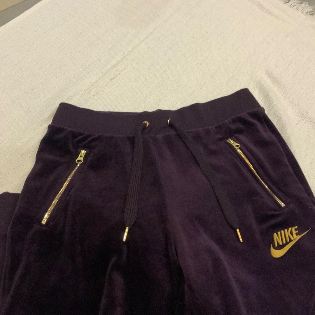 Nike cheap velvet joggers