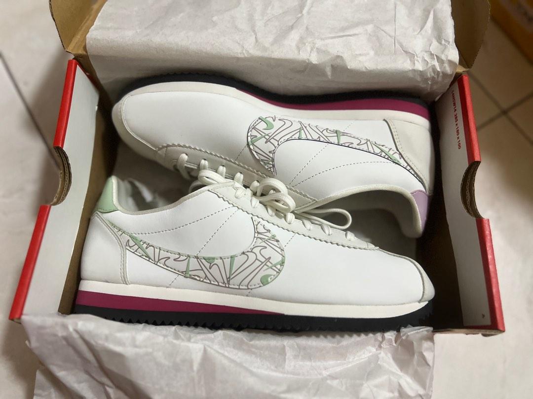 Wmns classic cortez se store