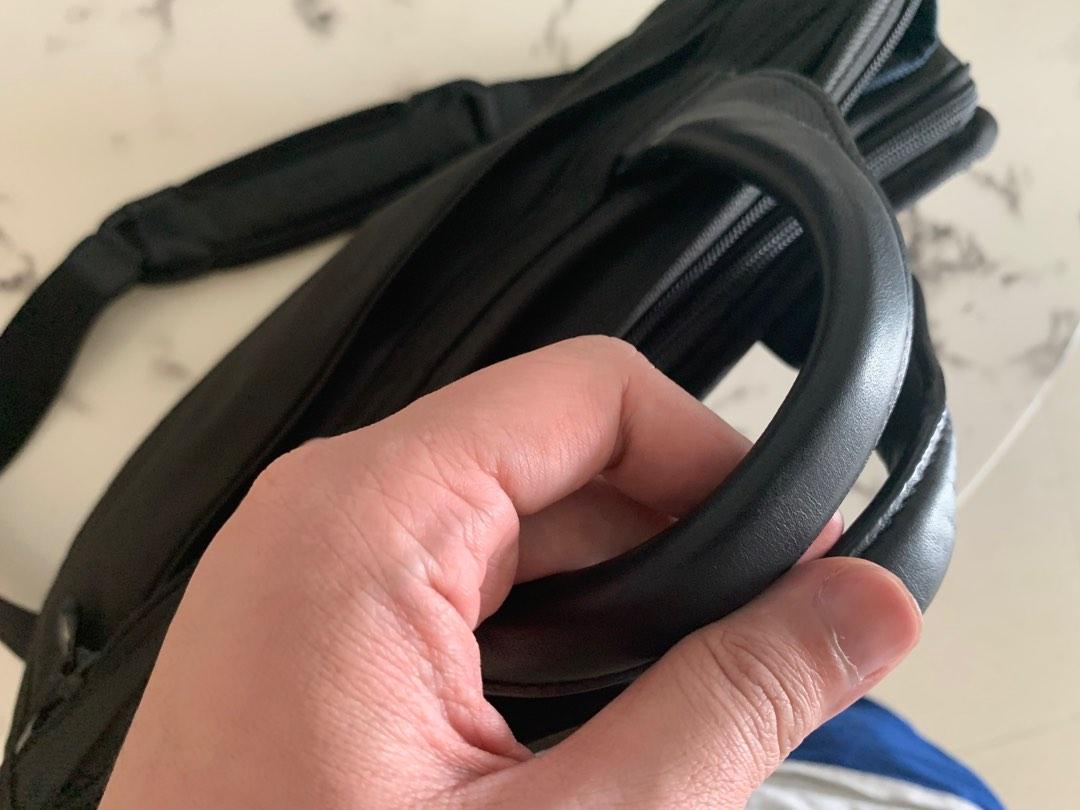 Original warranty Tumi bag Alpha Briefcase , Computers & Tech, Parts