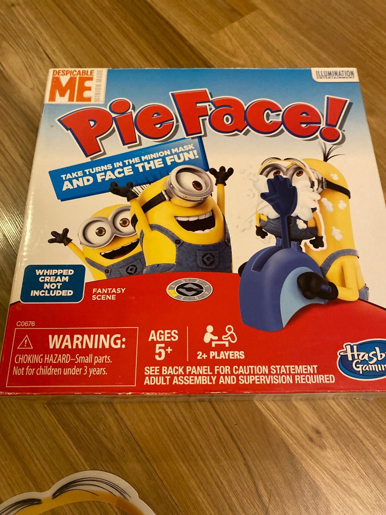 Pie Face! Minions Despicable Me, 興趣及遊戲, 玩具 & 遊戲類 Carousell