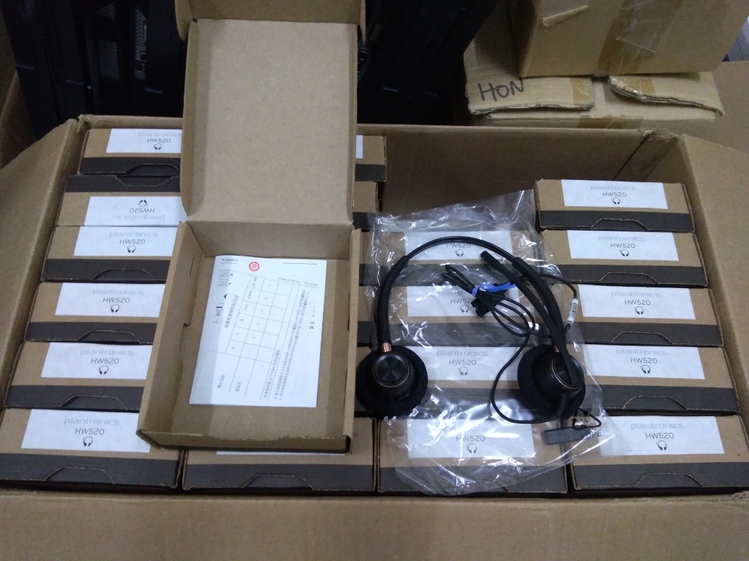 Plantronics best sale hw520 price
