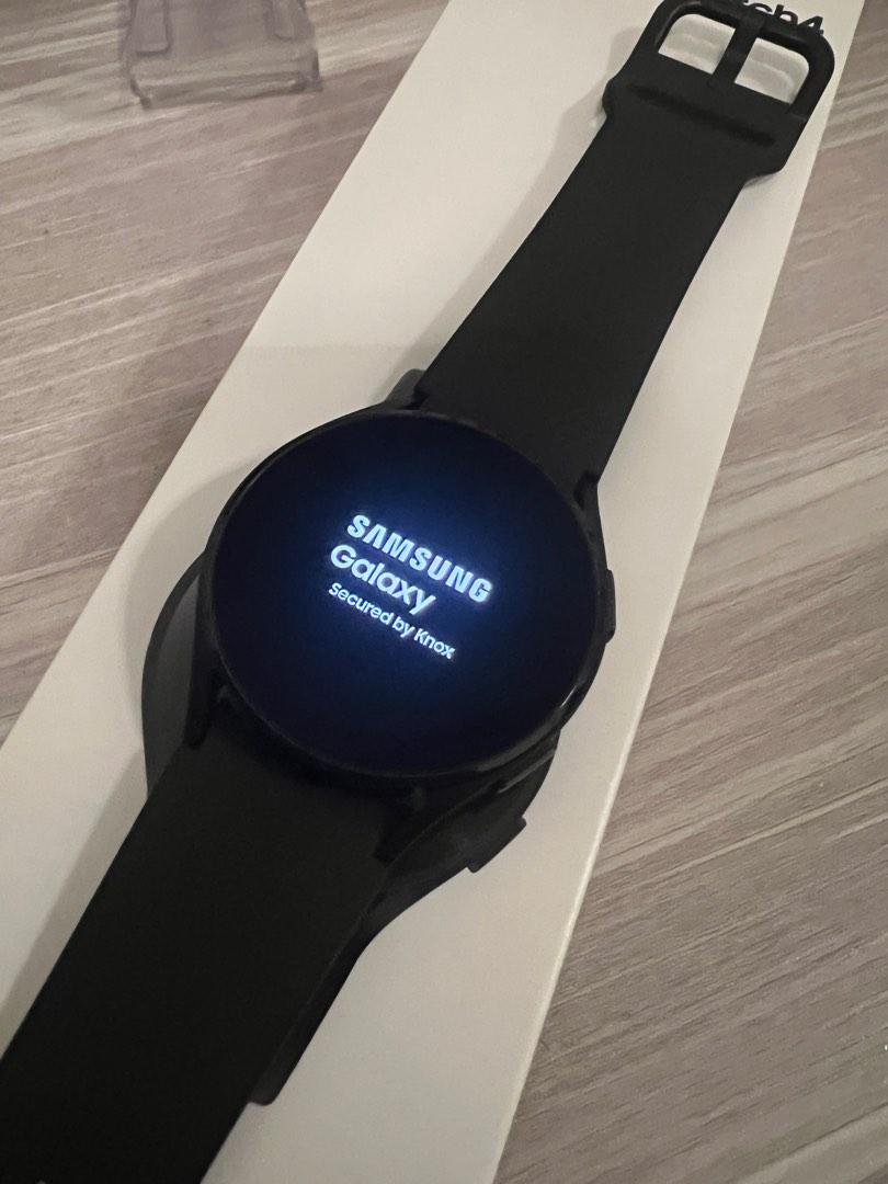 Samsung galaxy watch 4 40mm Men s Fashion Watches Accessories