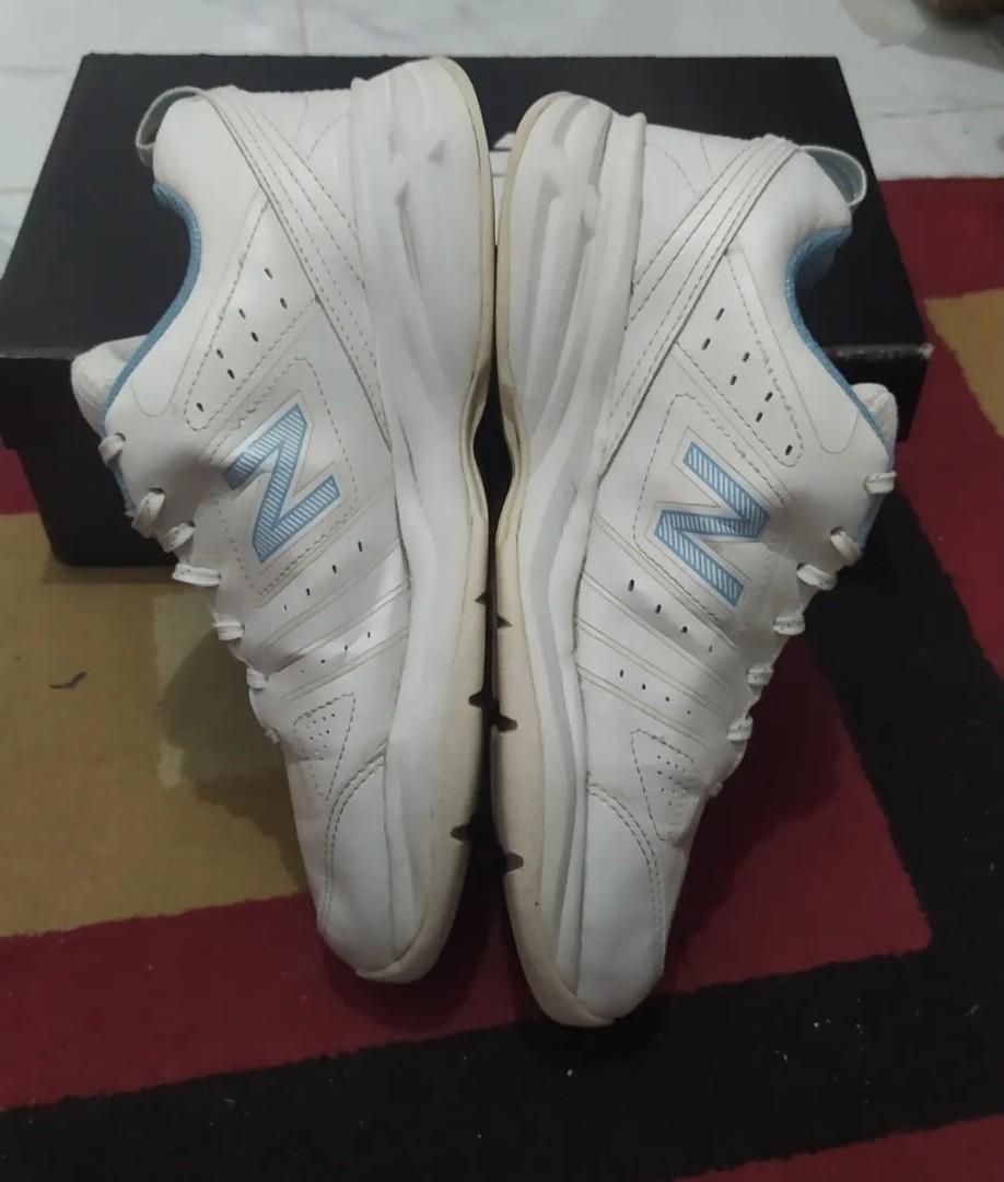 Harga sepatu hot sale new balance 409