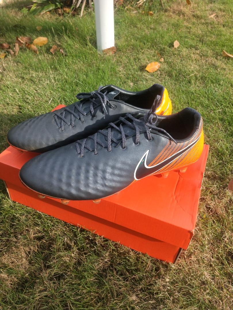 Nike magista opus size 10 on sale