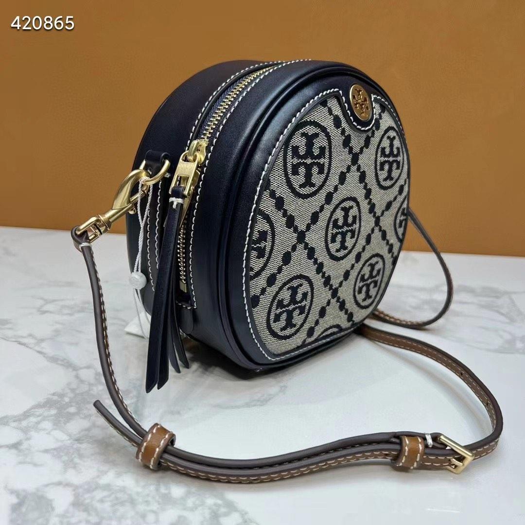 Tory burch round crossbody store