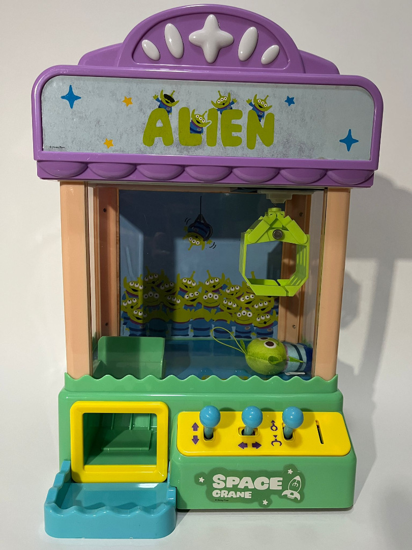 Toy Story [反斗奇兵] Vending Machine With Toy 三眼仔夾公仔機, 興趣及遊戲, 玩具 & 遊戲類