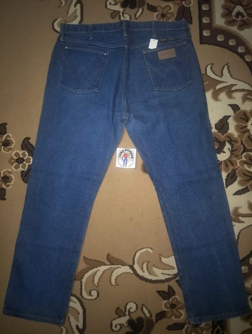 VINTAGE 70'S WRANGLER JEANS MADE IN USA W37 L42, Women's Fashion, Bottoms,  Jeans & Leggings on Carousell