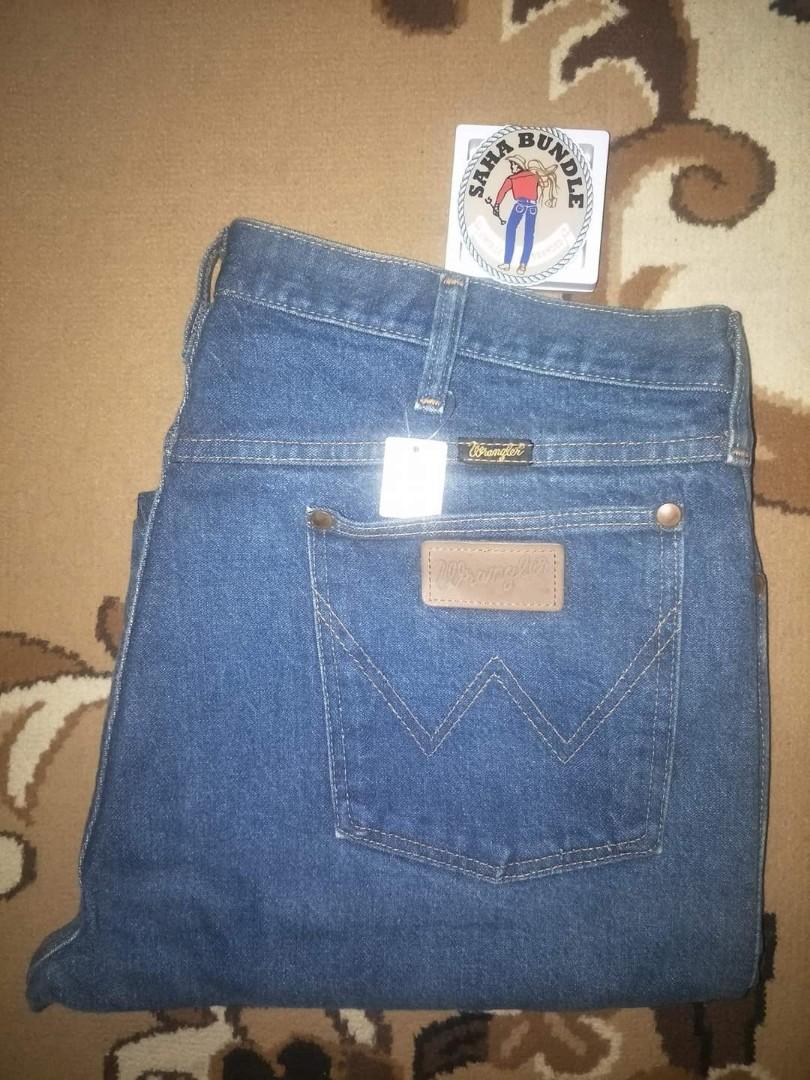 VINTAGE 70'S WRANGLER JEANS MADE IN USA W37 L42, Women's Fashion, Bottoms,  Jeans & Leggings on Carousell
