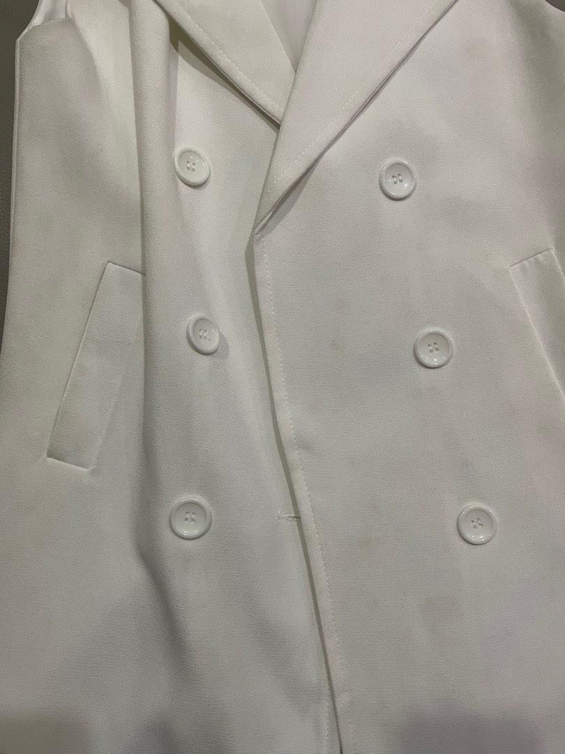 White Sleeveless Lab Coat Jacket, Women's Fashion, Coats, Jackets and ...