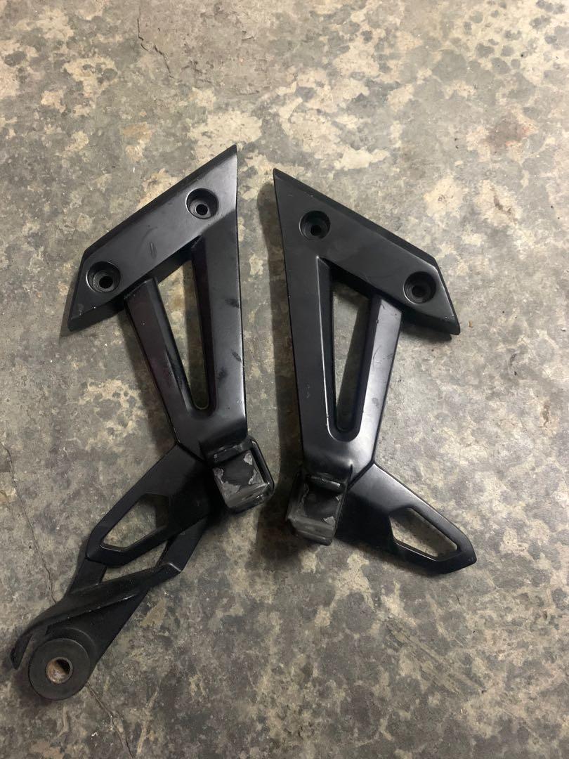 X1R footrest bracket, Car Accessories, Accessories on Carousell