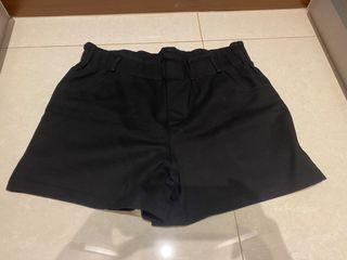 York Brand Size 2 plus size black shorts uk16 uk18