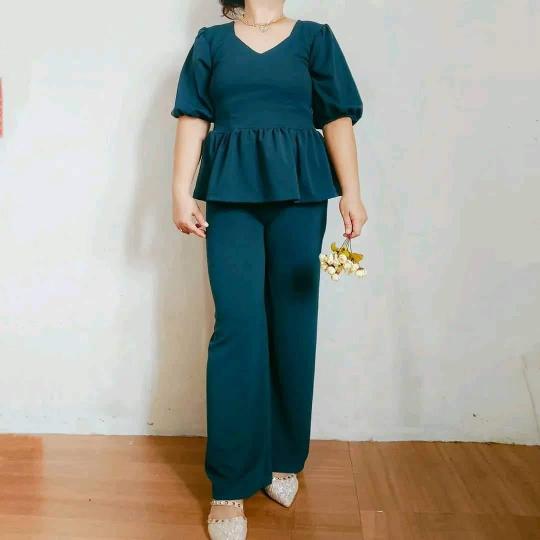ZELDA PLUS SIZE COORDINATES (Category: Sets or Coordinates) located in Cainta. Submitted by agirlnamedkatkatII (Listing ID 1188444151, Image 1). Description: ZELDA PLUS SIZE COORDINATES P380.00 FREESIZE CAN FIT FROM XL-XXL (36-40 WAISTLINE) FABRIC: CREPE FABRIC NOTE: PLEASE PROVIDE 2ND AND 3RD COLOR OPTION.