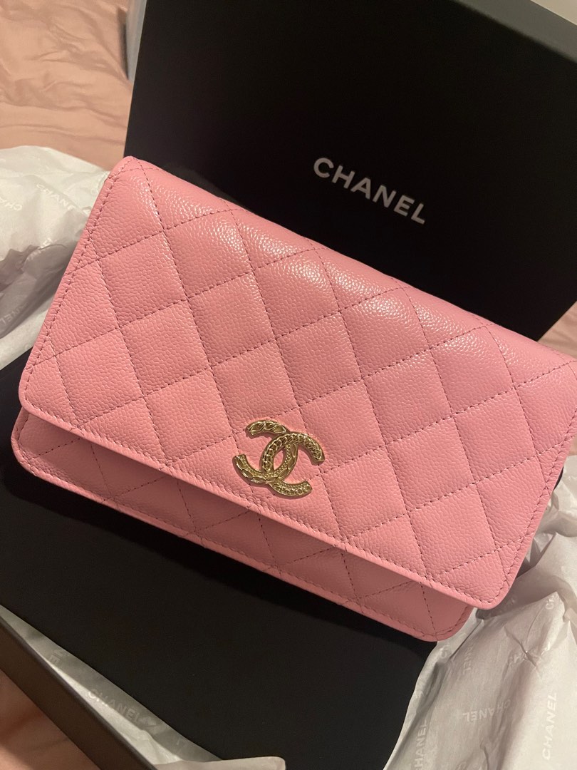 22K Chanel Wallet on Chain PINK, Luxury, Bags & Wallets on Carousell