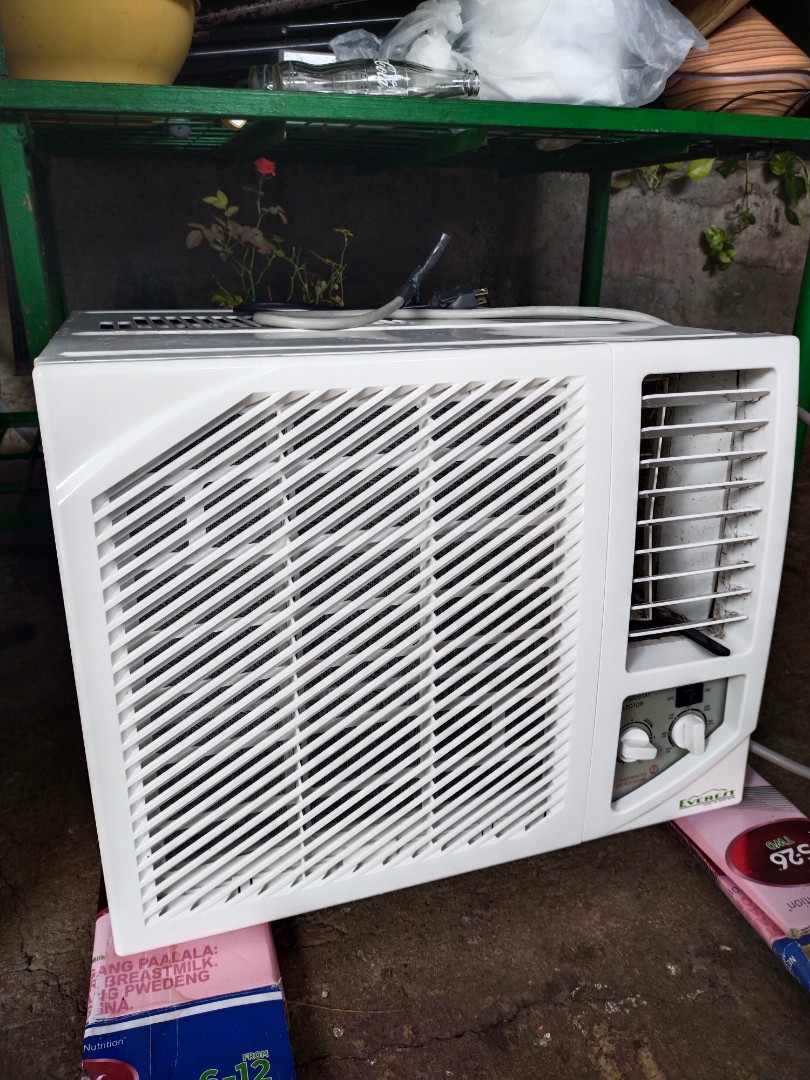 2nd Hand Portable Aircon For Sale 2nd hand aircon (everest), TV & Home Appliances, Air Conditioning and