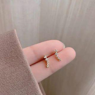 一串星 🌟 耳環 耳針 飾品