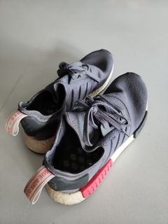 Adidas nmd r1 grey shock red on sale