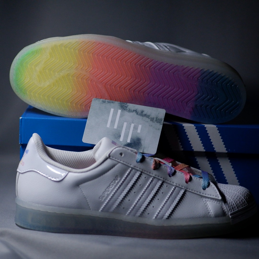 Adidas superstar silver rainbow top