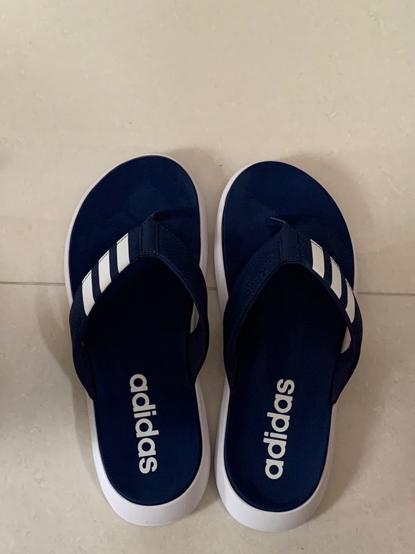 Adidas Slippers, Men's Fashion, Footwear, Flipflops and Slides on Carousell