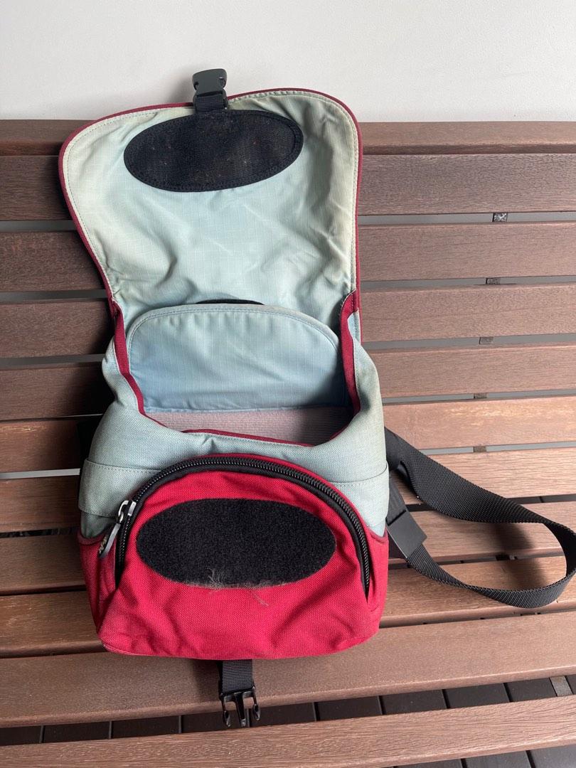 Red best sale camera bag