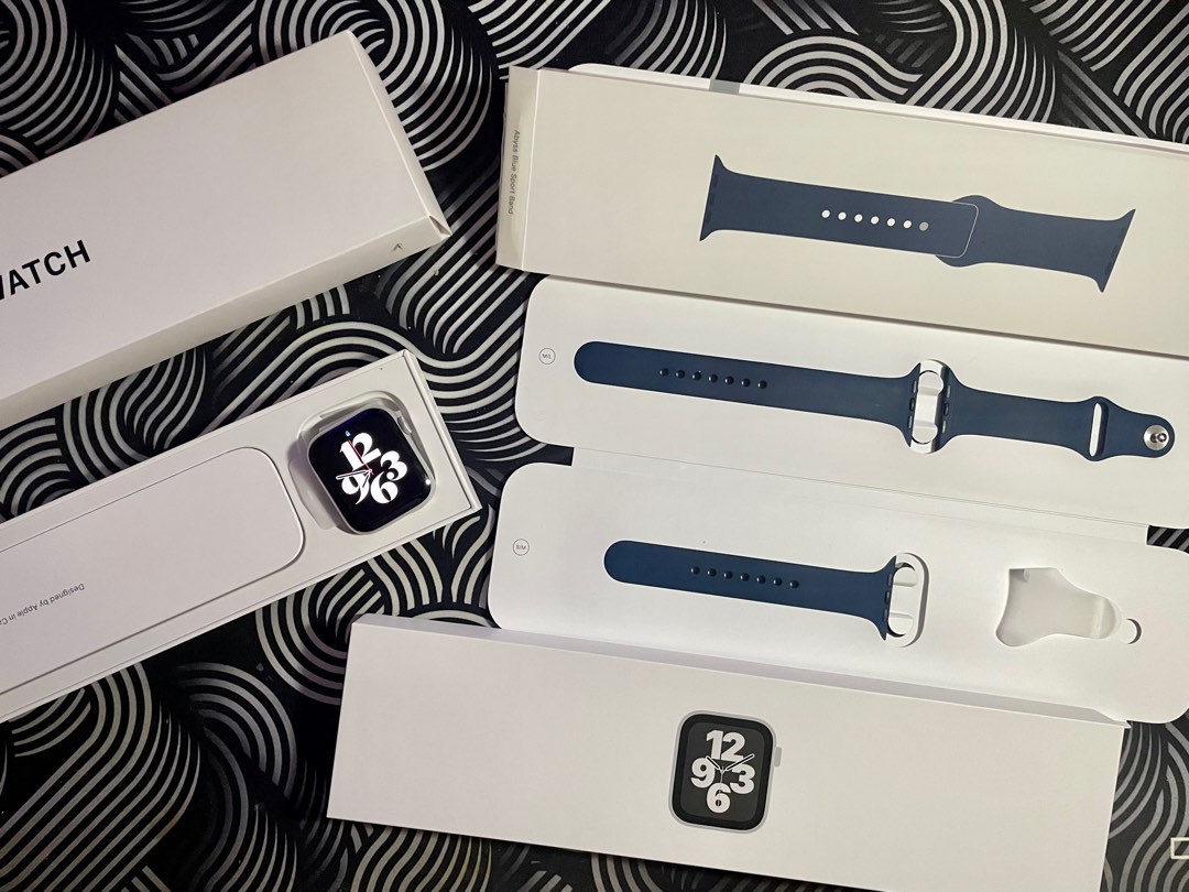 Apple Watch Se 44 Mm Abyss Blue Bh 100 Mulus Garansi Feb 2023 Barang Mewah Jam Tangan 