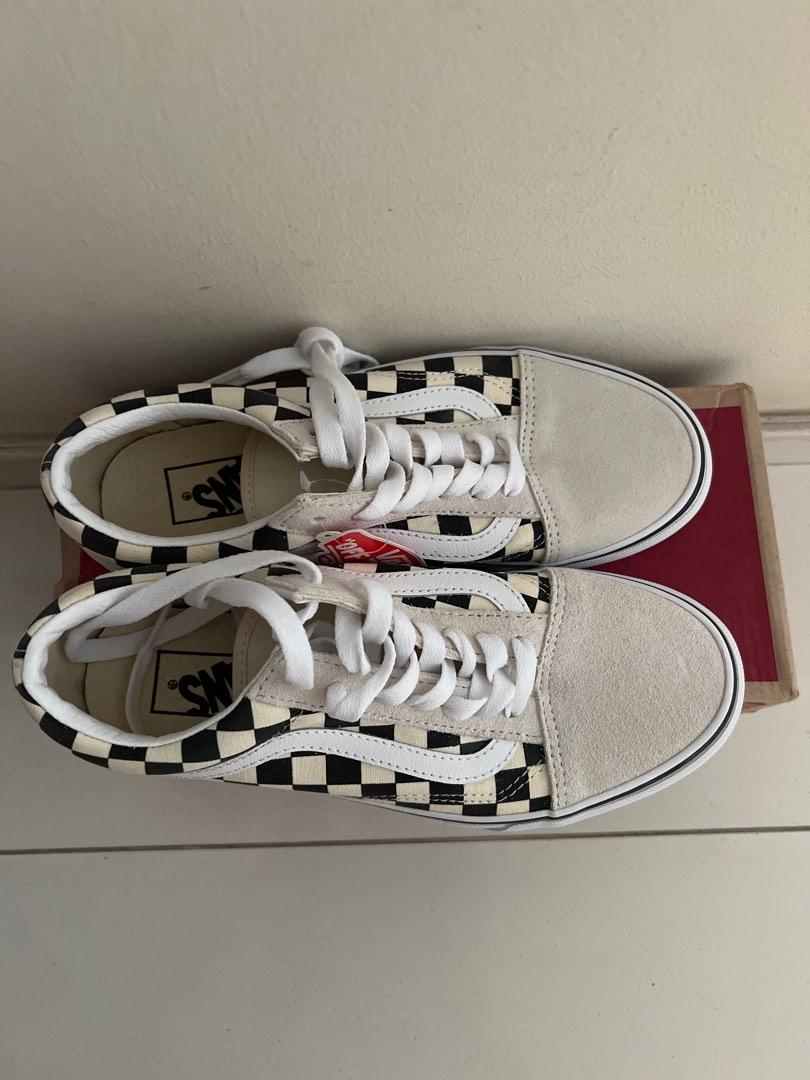 AUTHENTIC BNIB Vans Old Skool Checkered Board Sneakers White
