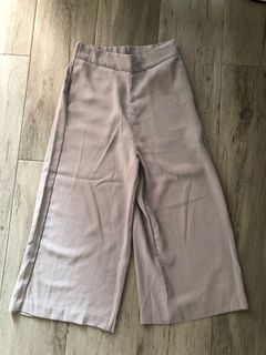 （分類：）位於 。 由 thefairyd 提交（商品編號 1193657166，圖片 1）。簡介： 。