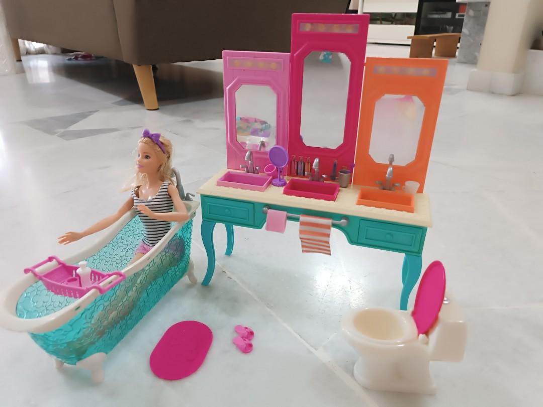 Barbie Bathroom set, Hobbies & Toys, Toys & Games on Carousell