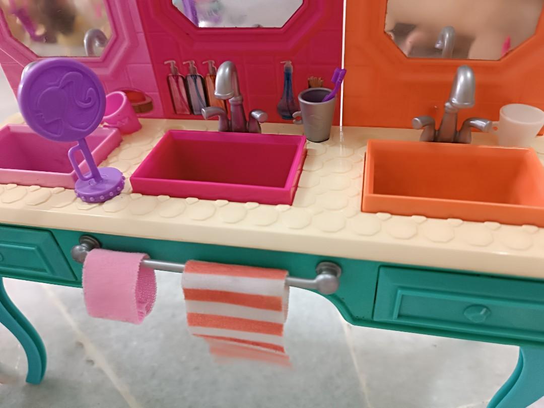Barbie Bathroom set, Hobbies & Toys, Toys & Games on Carousell