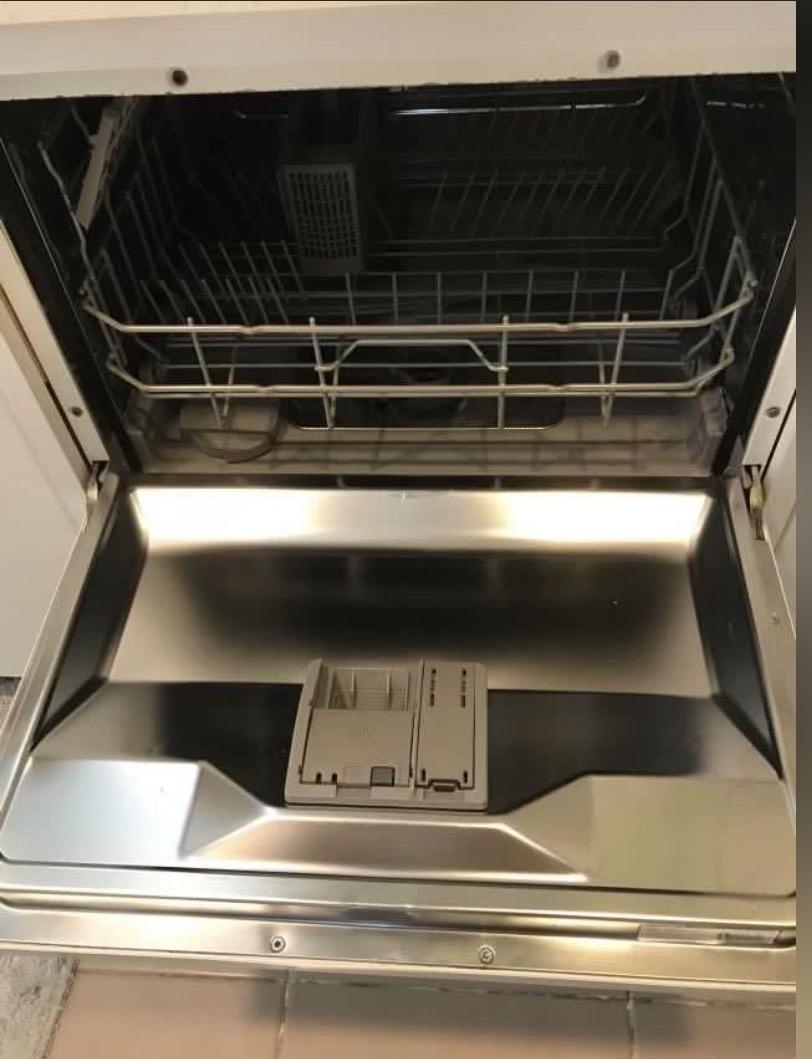 Bosch Table Top Dishwasher, TV & Home Appliances, Kitchen Appliances