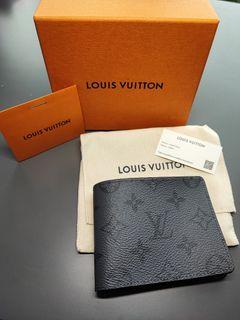 SALE❗️Orig LV Wallet Box, Luxury, Bags & Wallets on Carousell