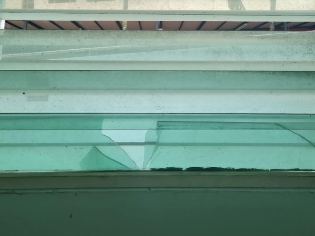 Broken mirror, glass, window, Furniture & Home Living, Home Decor ...