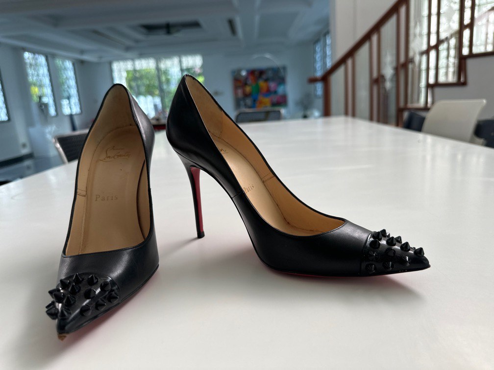 Christian louboutin sales black heel