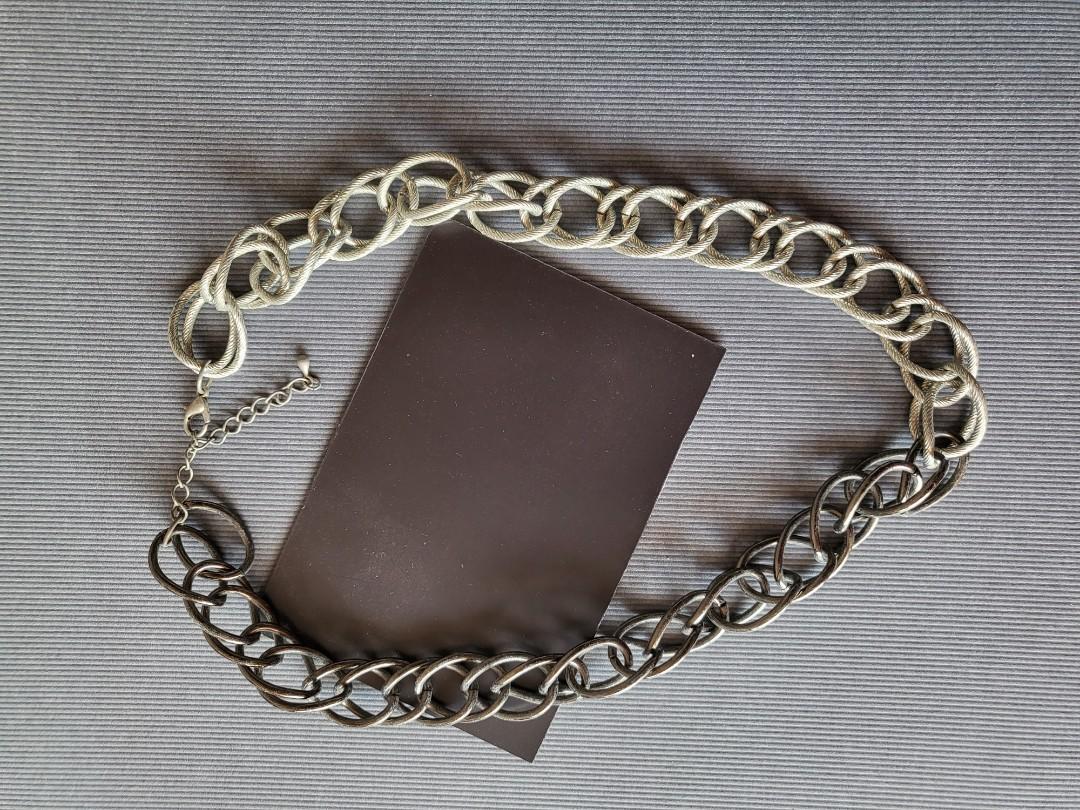 Chunky dual toned silver chain necklace Women s Fashion Jewelry