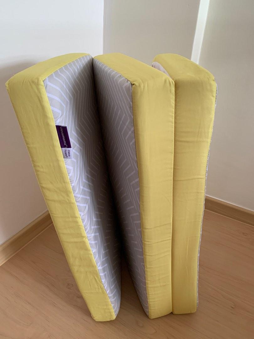 Clevamama ClevaFoam Foldable Travel Cot Mattress, Babies & Kids, Baby