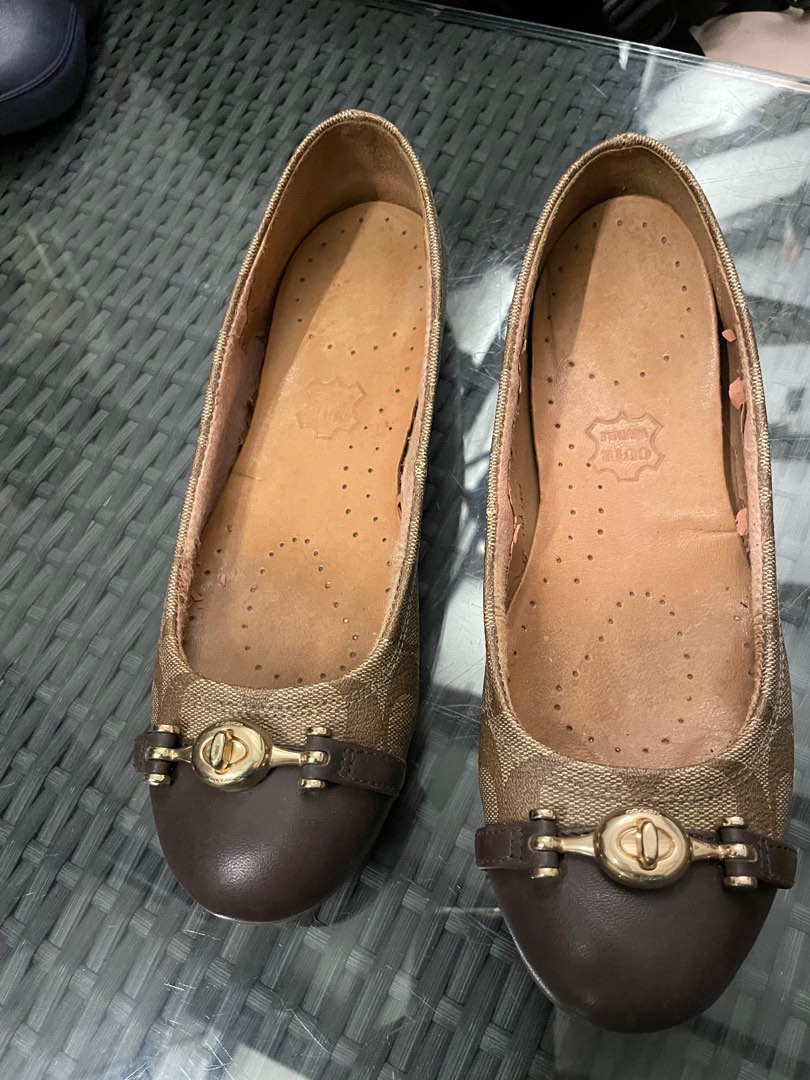 Coach flats shoes, Women's Fashion, Footwear, Flats on Carousell