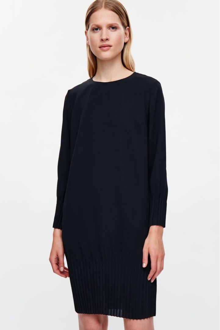 strapless open back dress Fiora Pleated Dress