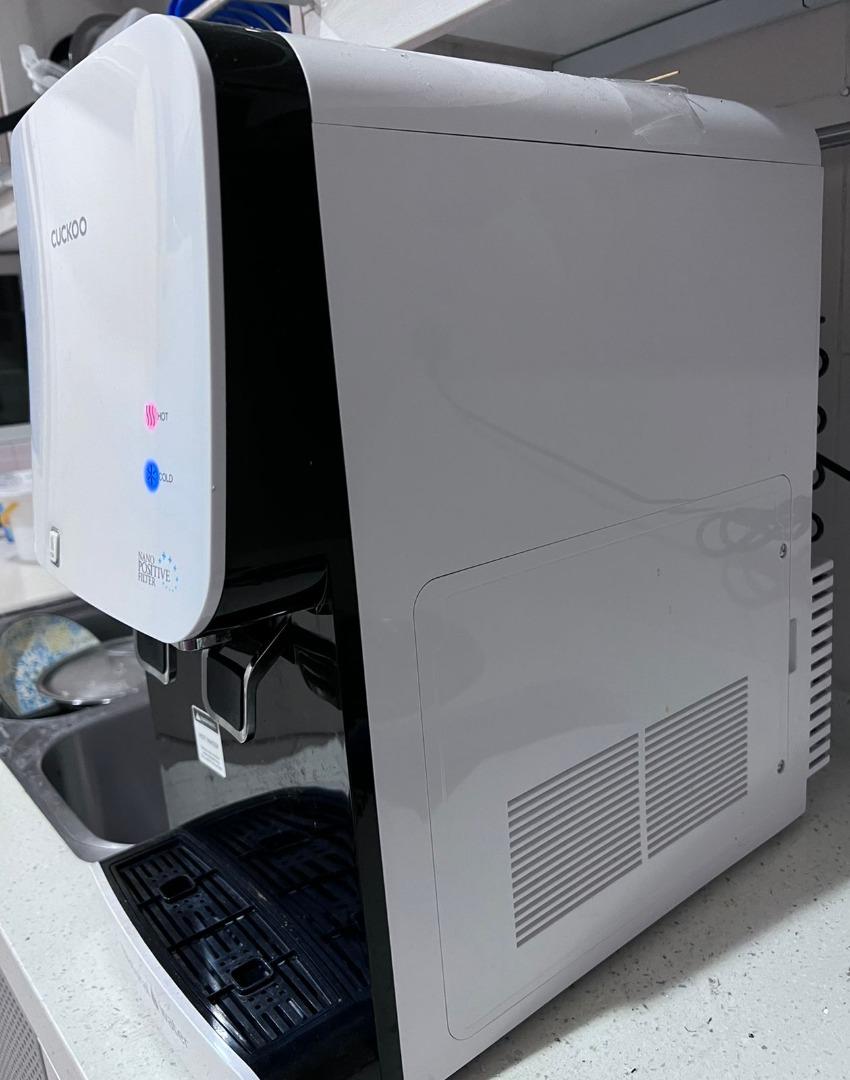 Cuckoo water dispenser hot and cold with 2 year warranty and Free