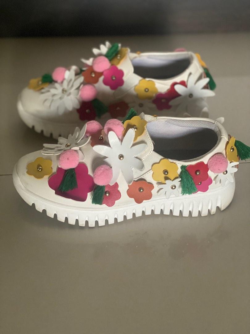Cute vintage sneakers hot sale