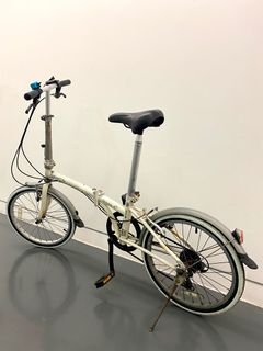 （分類：）位於 。 由 bsobas92781 提交（商品編號 1193504337，圖片 1）。簡介： 。