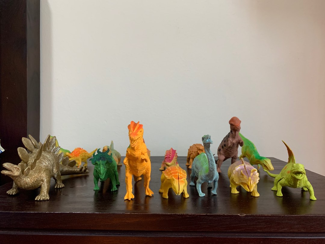 Dinosaur collection of 15 dinosaurs, Hobbies & Toys, Toys & Games on