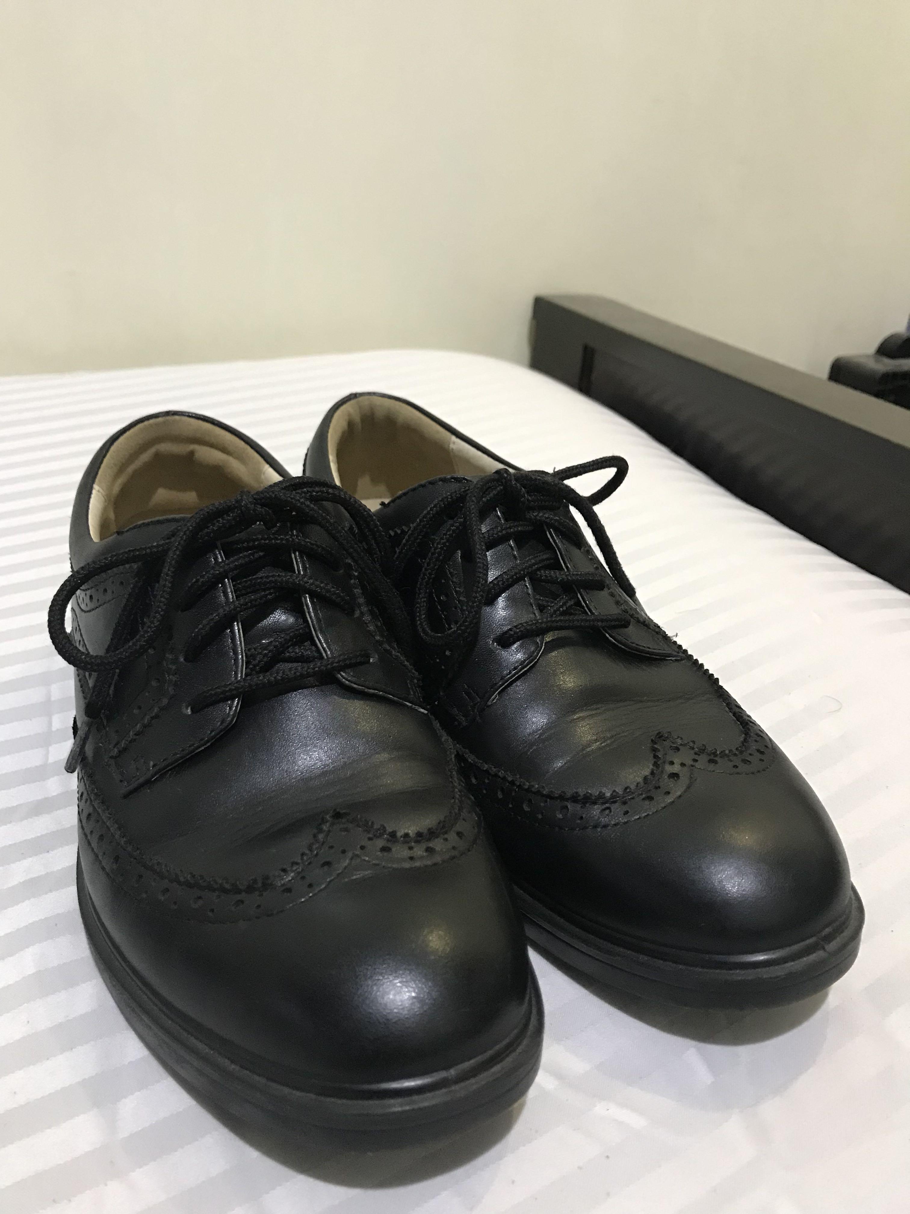 Dr. Kong Leather Shoes, Men's Fashion, Footwear, Dress Shoes on Carousell