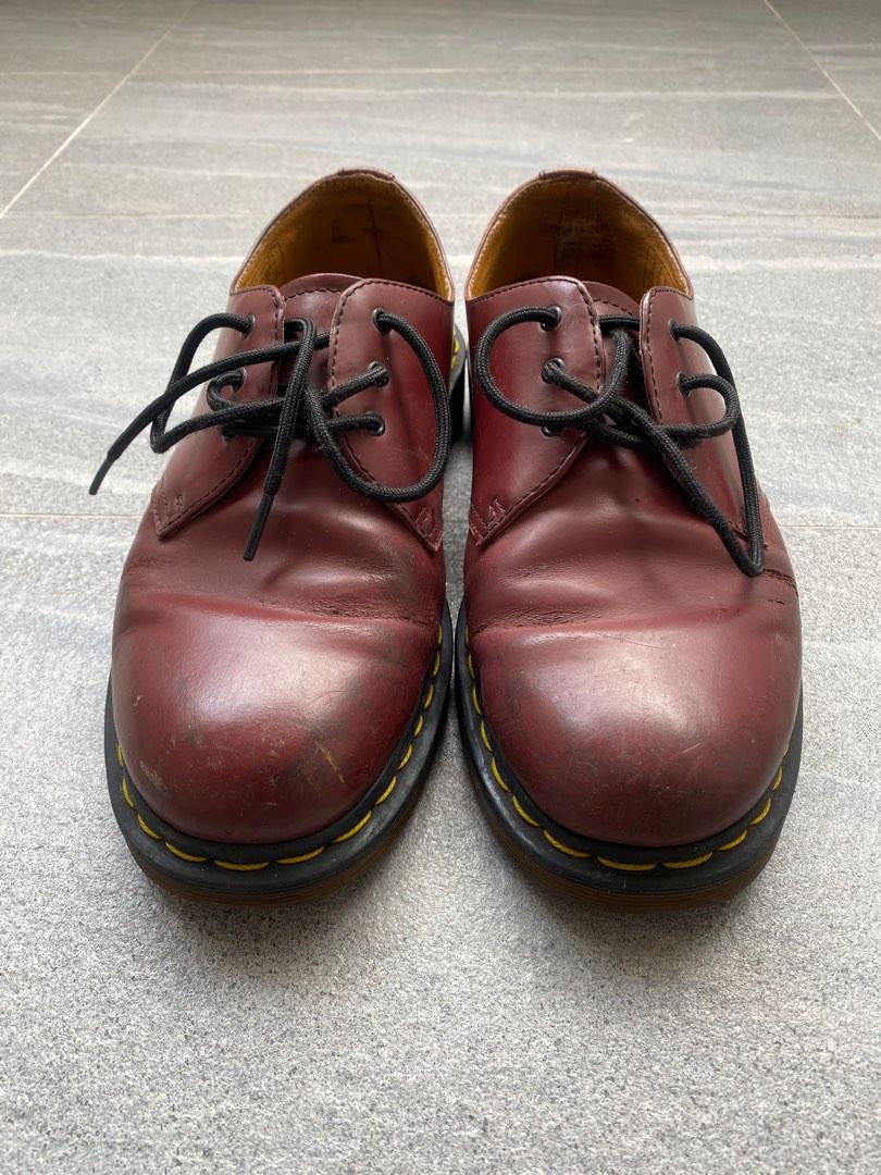 Cherry red dr outlet martens 146
