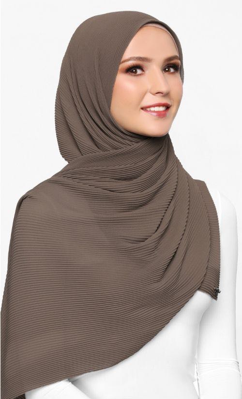 Duck pleated shawl price 2025