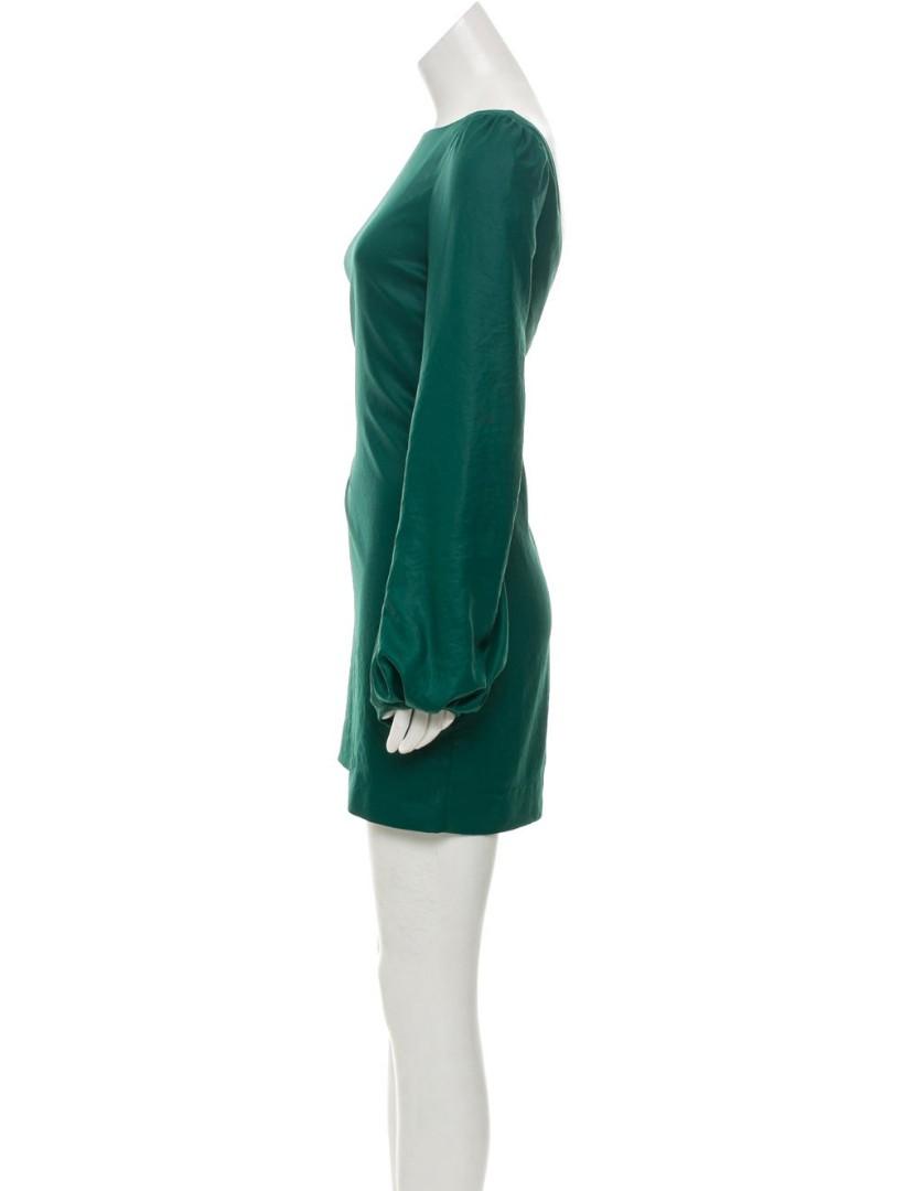 Elizabeth and James Long Sleeve Green Mini Dress Women s Fashion Dresses Sets Dresses on Carousell
