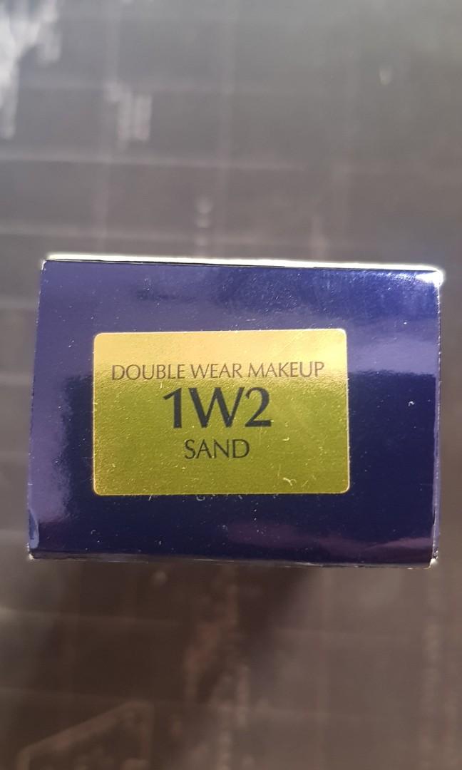 Estee Lauder foundation, Beauty & Personal Care, Face, Makeup on Carousell