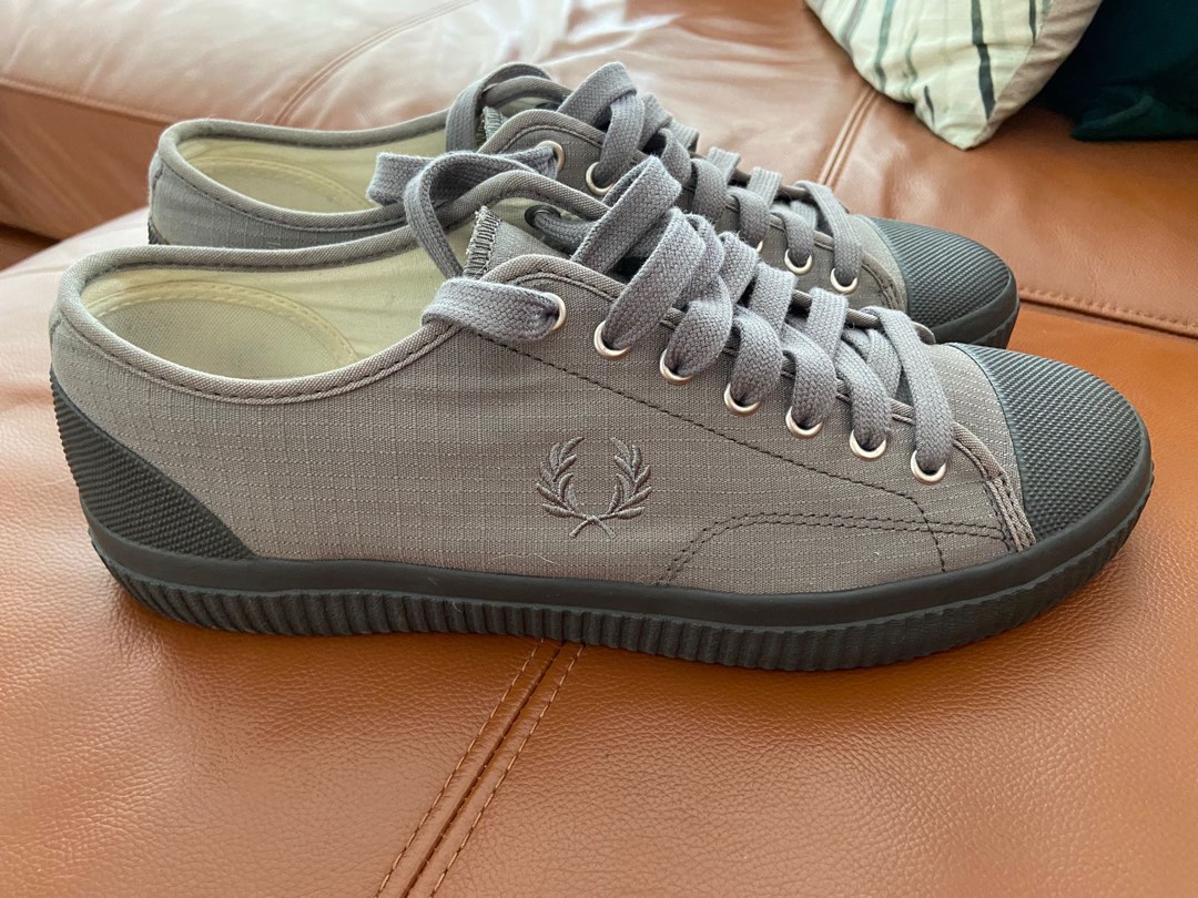 Fred perry trainers grey outlet